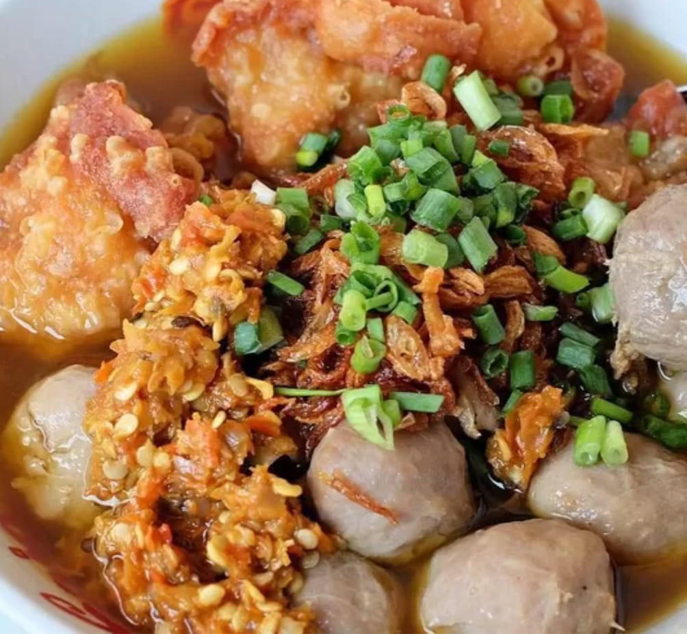 Meat Ball Noodle Soup