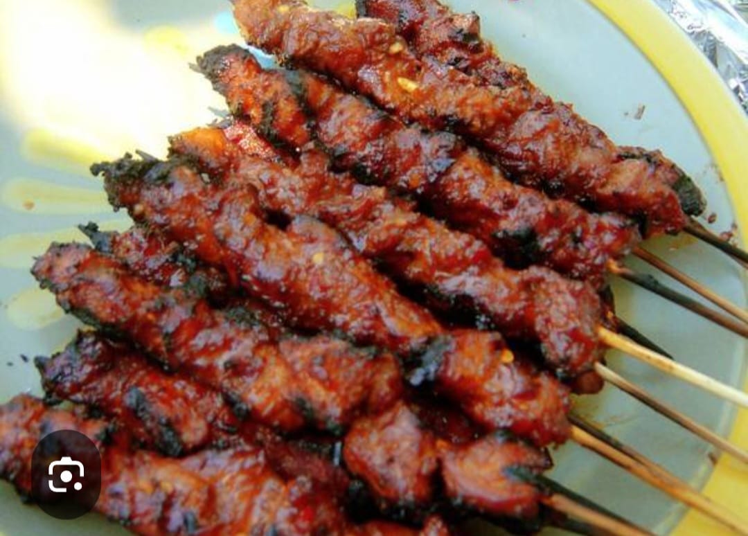 Sate Babi (sweet pork skewers)