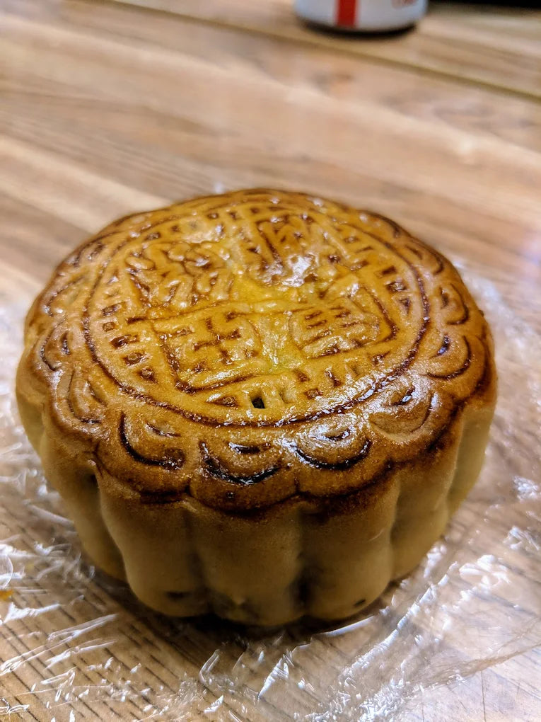 Assorted Mooncake (four pieces)