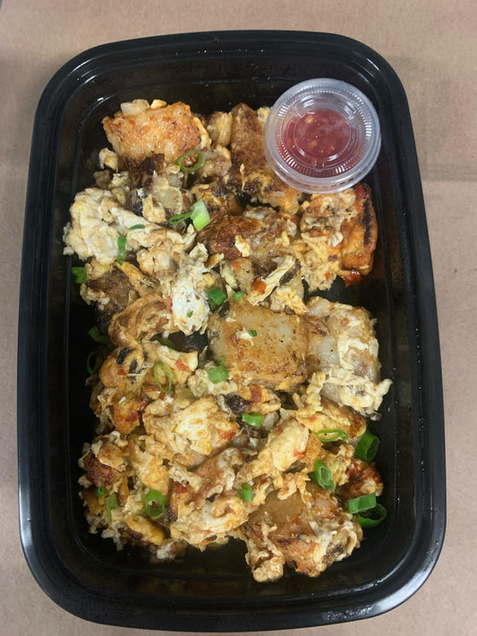 Stir-fried Radish Cake (Chai Tow Kuay)