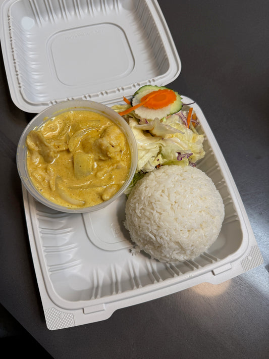 Yellow Curry Rice Plate