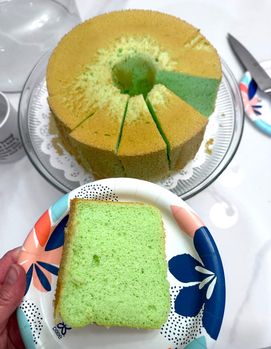 Pandan Chiffon Cakes