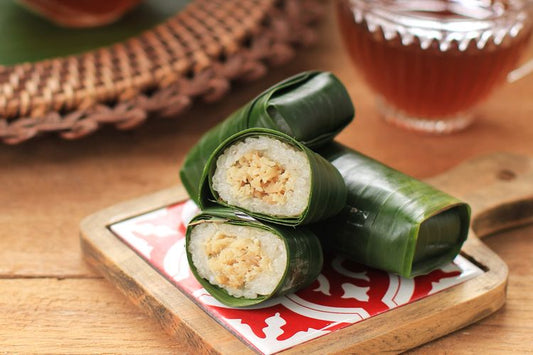 Lemper Ayam (4 pieces)