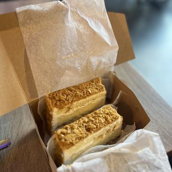 Coffee Crunch Cake Slices (2 Slices)